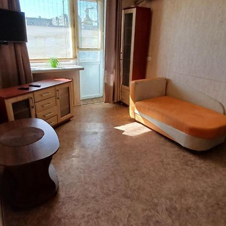 Apartment 2 Rooms Slobozhansky Prospekt Nizhnednepsovsk Екстериор снимка